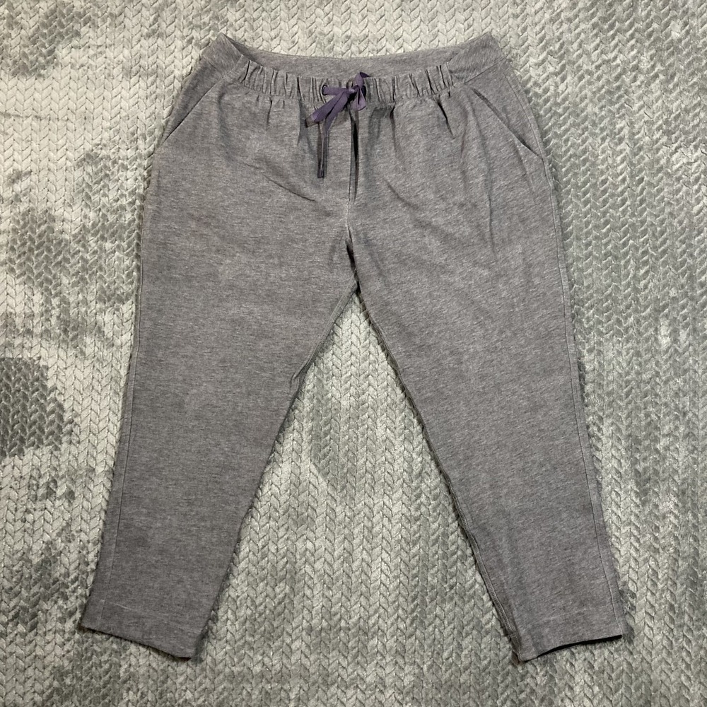 Lululemon Jet Crop Slim Trouser Pants Womens 10 Gray Adjustable Waist Activewear